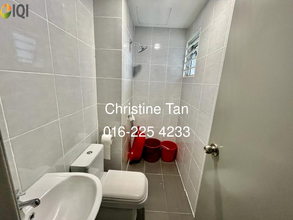 The Edge Residen image