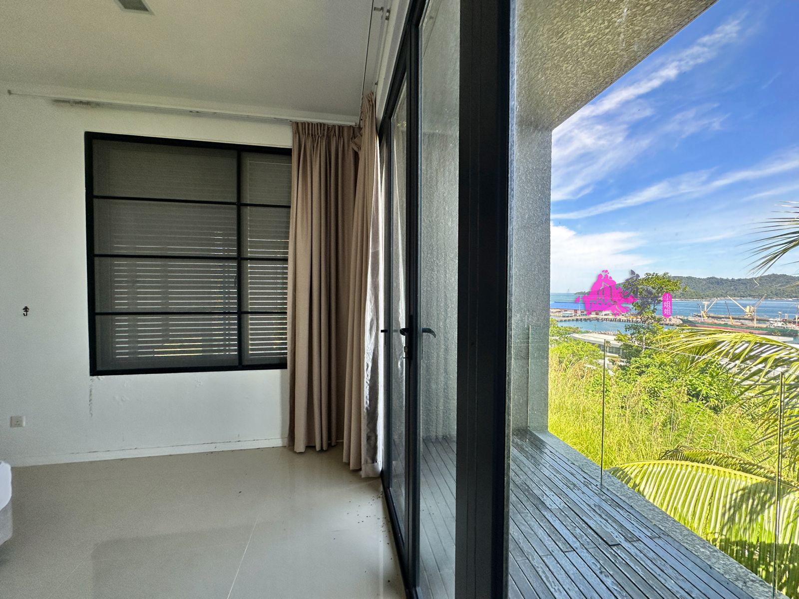 THE PEAK VILLA T.LIPAT image