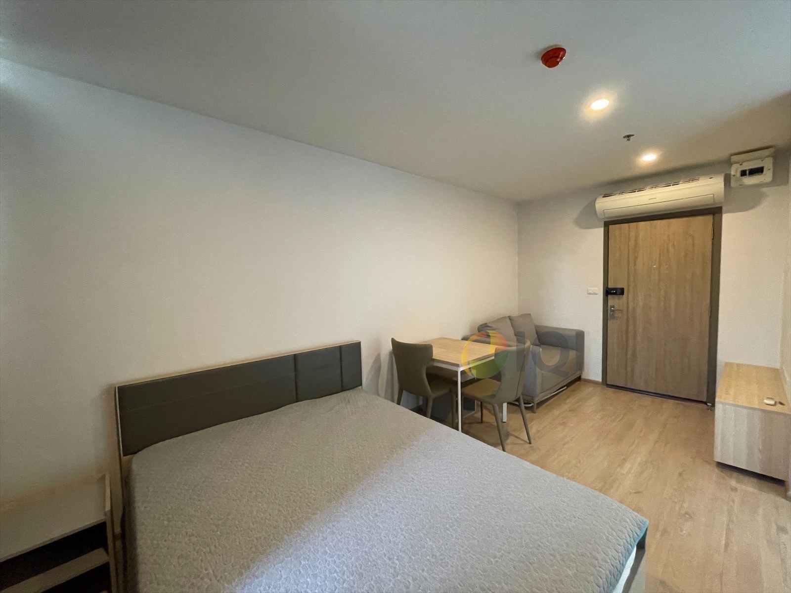 Ideo O2 Condo studio room for sale  image