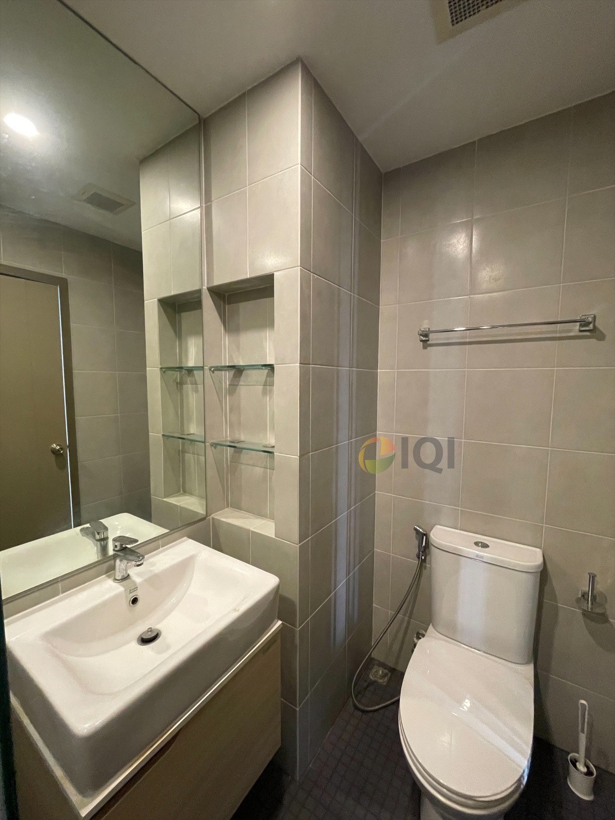 Ideo O2 Condo studio room for sale  image