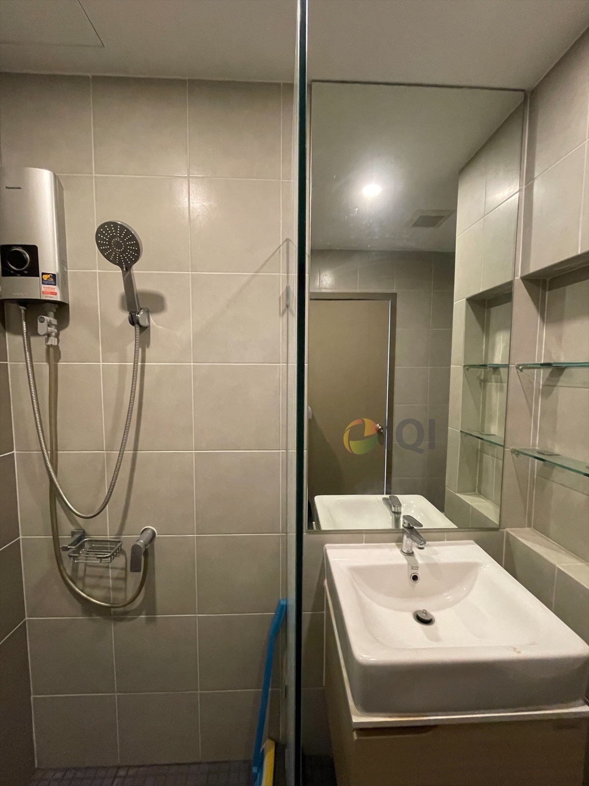 Ideo O2 Condo studio room for sale  image