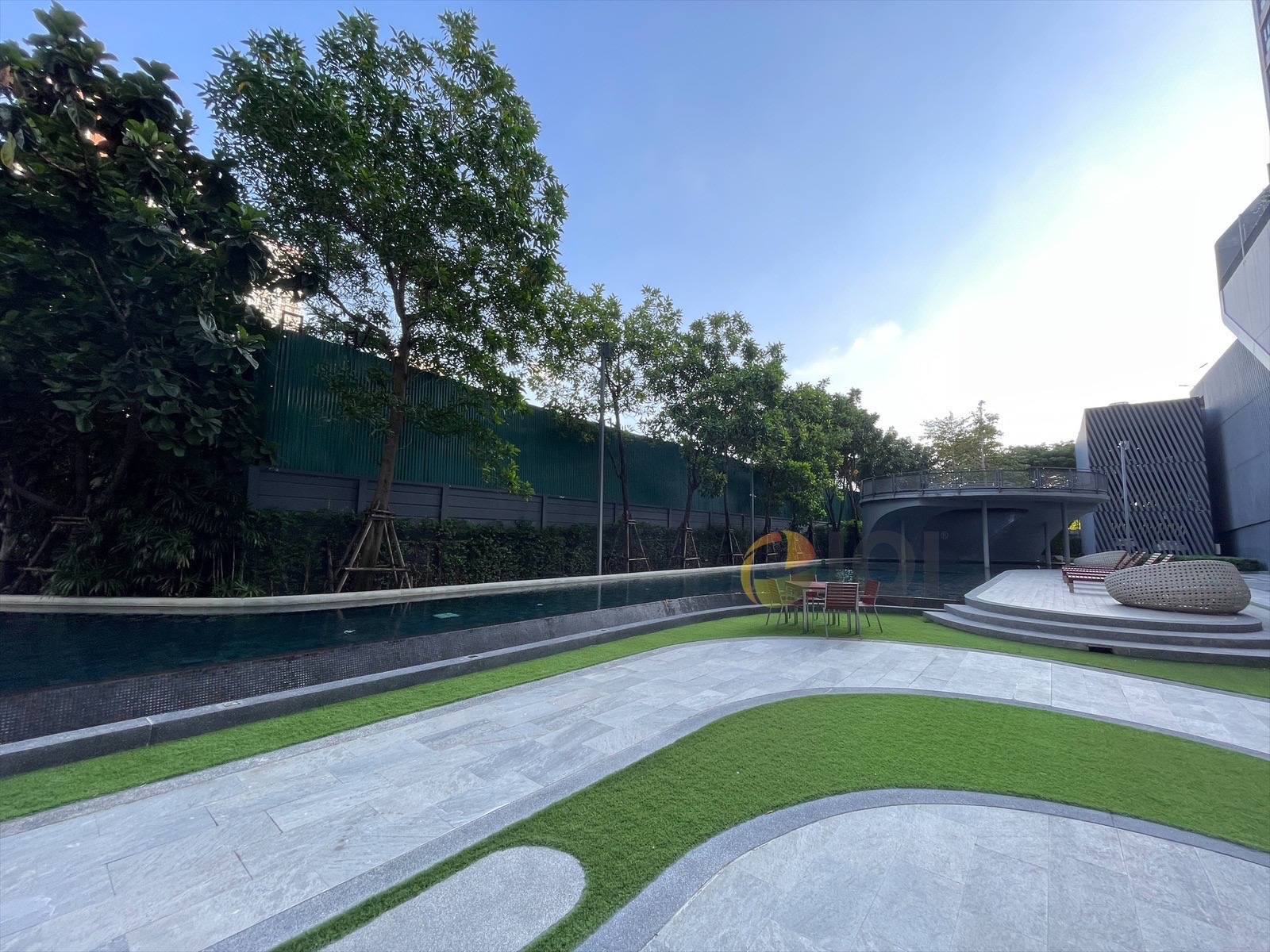 Ideo O2 Condo studio room for sale  image