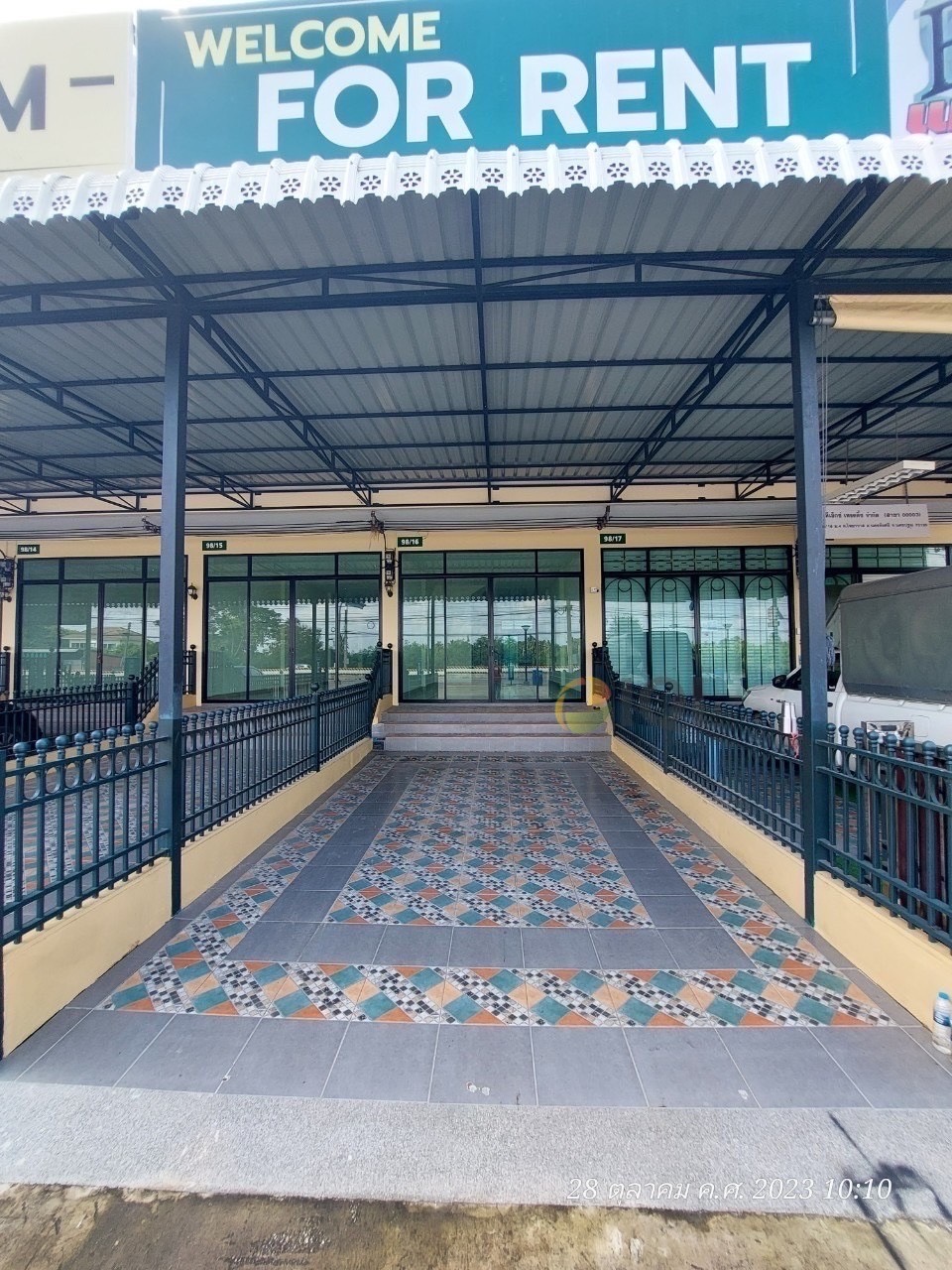 Commercial for sale Busarakam The Luxx Sala image