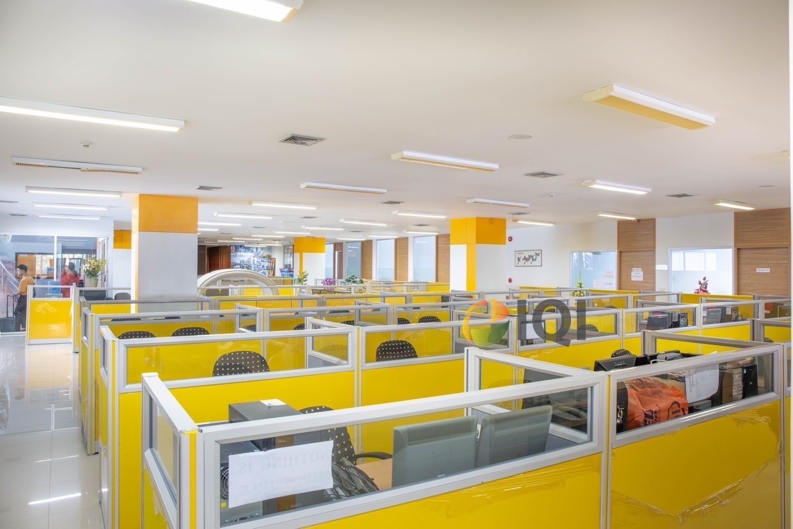 For sale 4 storey building suitable for doing office at Karnchanaburi image