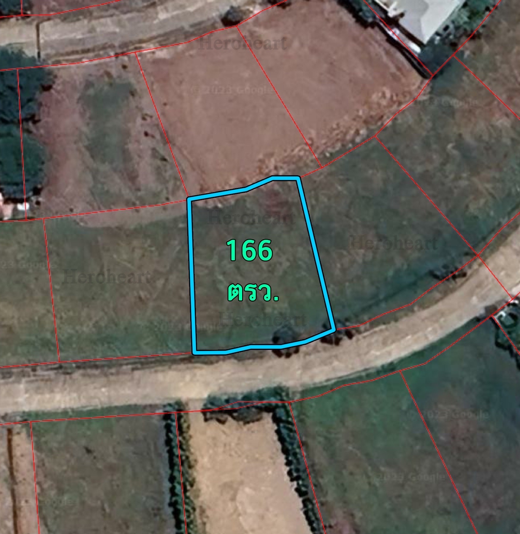 Vacant land for sale in village at rungsit image