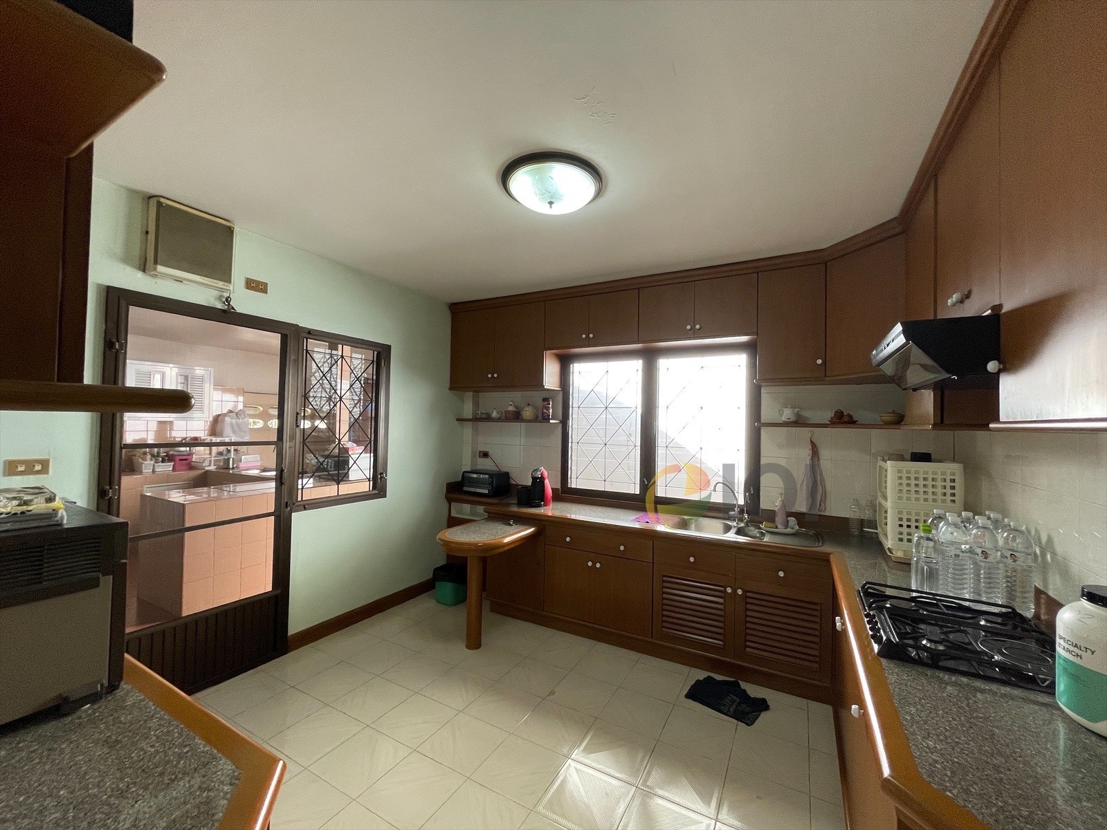 Two-storey detached house in Soi Punnawithi 29, Sukhumvit Soi 101, Bangkok. image