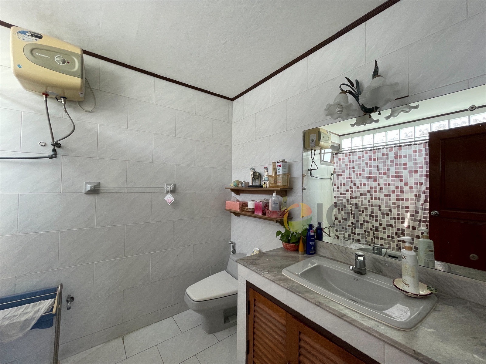 Two-storey detached house in Soi Punnawithi 29, Sukhumvit Soi 101, Bangkok. image