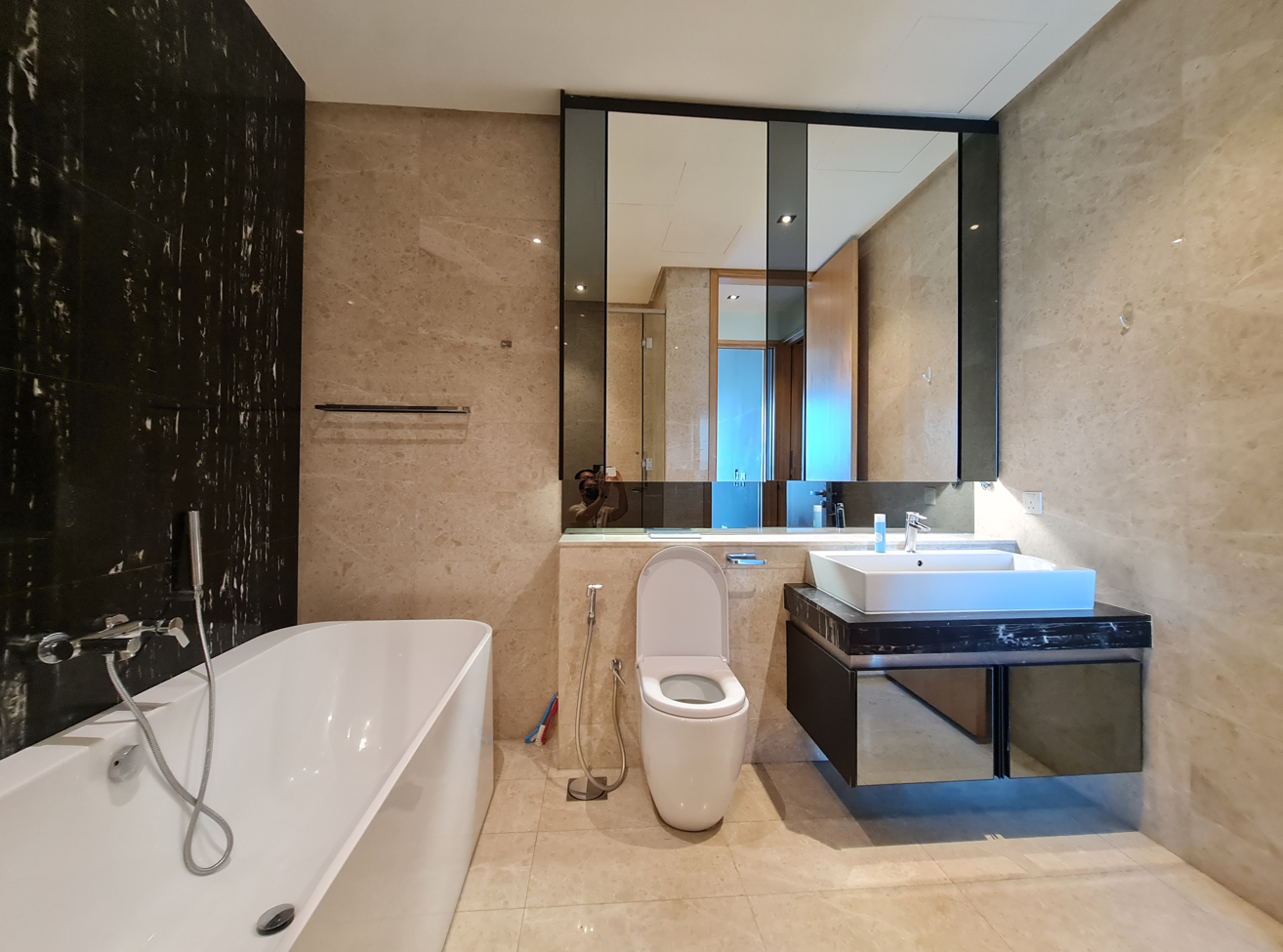 DC Residensi (Damansara City) image