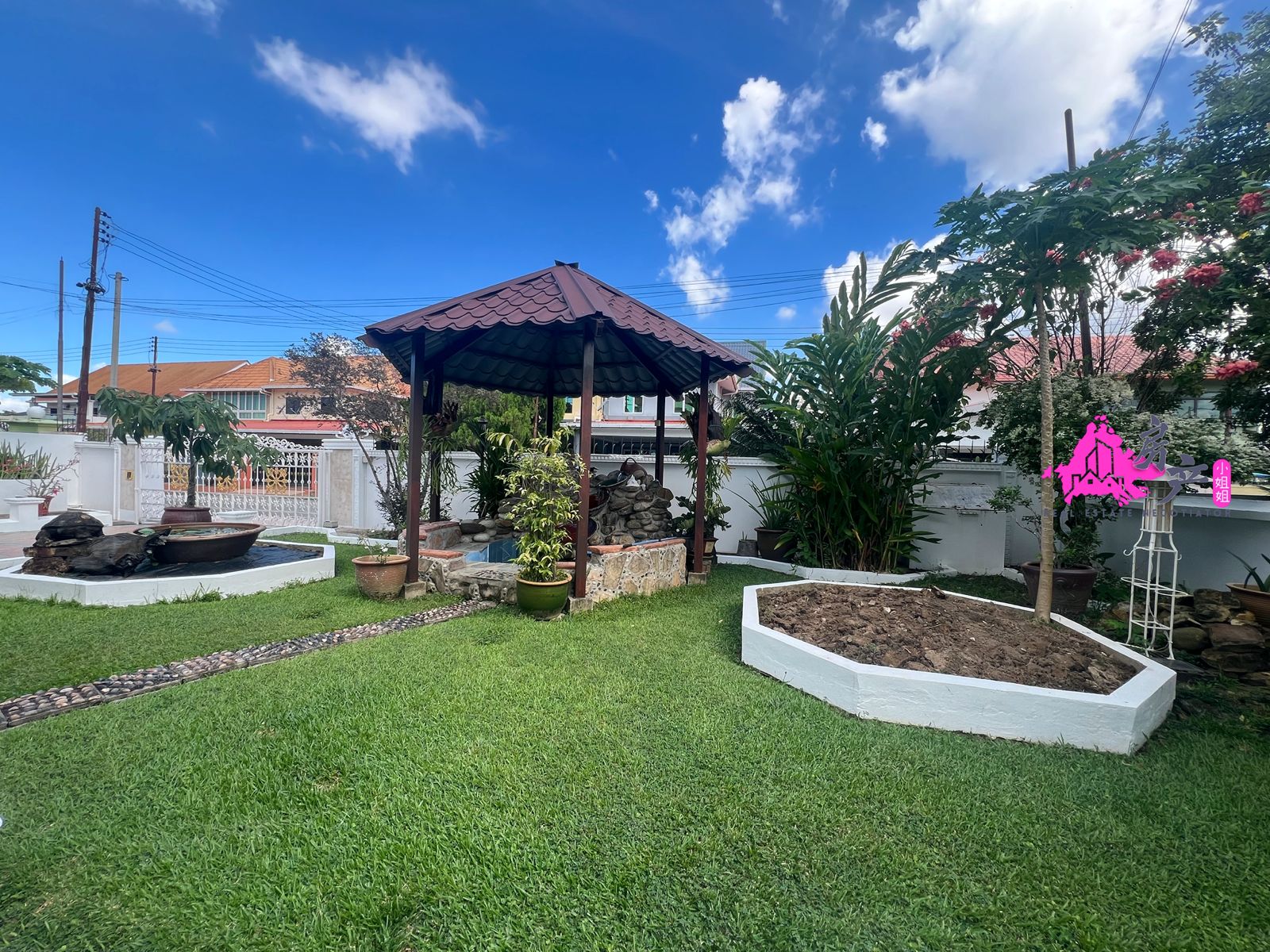 𝐓𝐀𝐌𝐀𝐍 𝐒𝐓𝐀𝐑𝐋𝐀𝐍𝐃 𝐏𝐄𝐍𝐀𝐌𝐏𝐀𝐍𝐆 𝐁𝐔𝐍𝐆𝐀𝐋𝐎𝐖 𝐊𝐎𝐓𝐀 𝐊𝐈𝐍𝐀𝐁𝐀𝐋𝐔 image