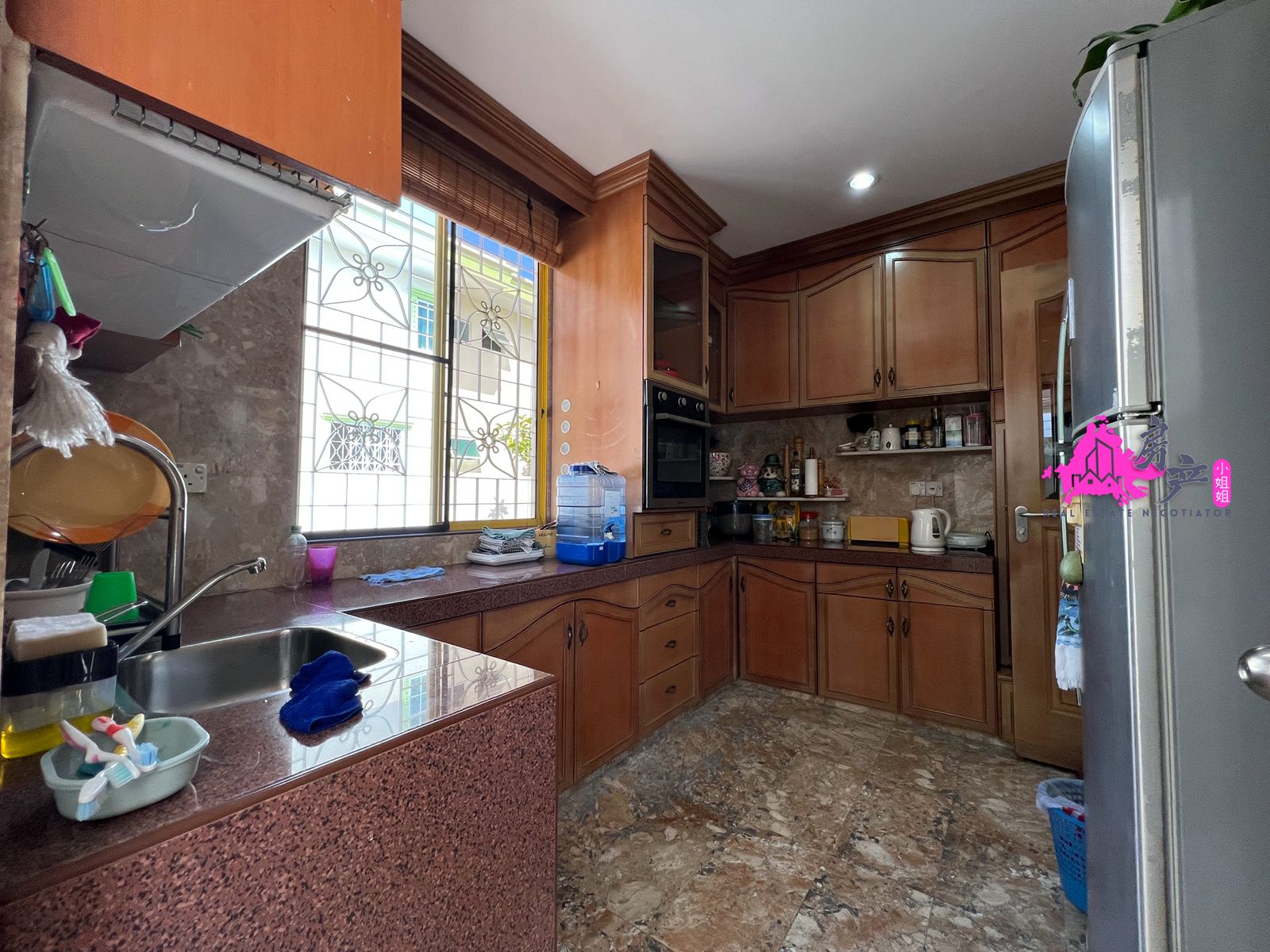 𝐓𝐀𝐌𝐀𝐍 𝐒𝐓𝐀𝐑𝐋𝐀𝐍𝐃 𝐏𝐄𝐍𝐀𝐌𝐏𝐀𝐍𝐆 𝐁𝐔𝐍𝐆𝐀𝐋𝐎𝐖 𝐊𝐎𝐓𝐀 𝐊𝐈𝐍𝐀𝐁𝐀𝐋𝐔 image