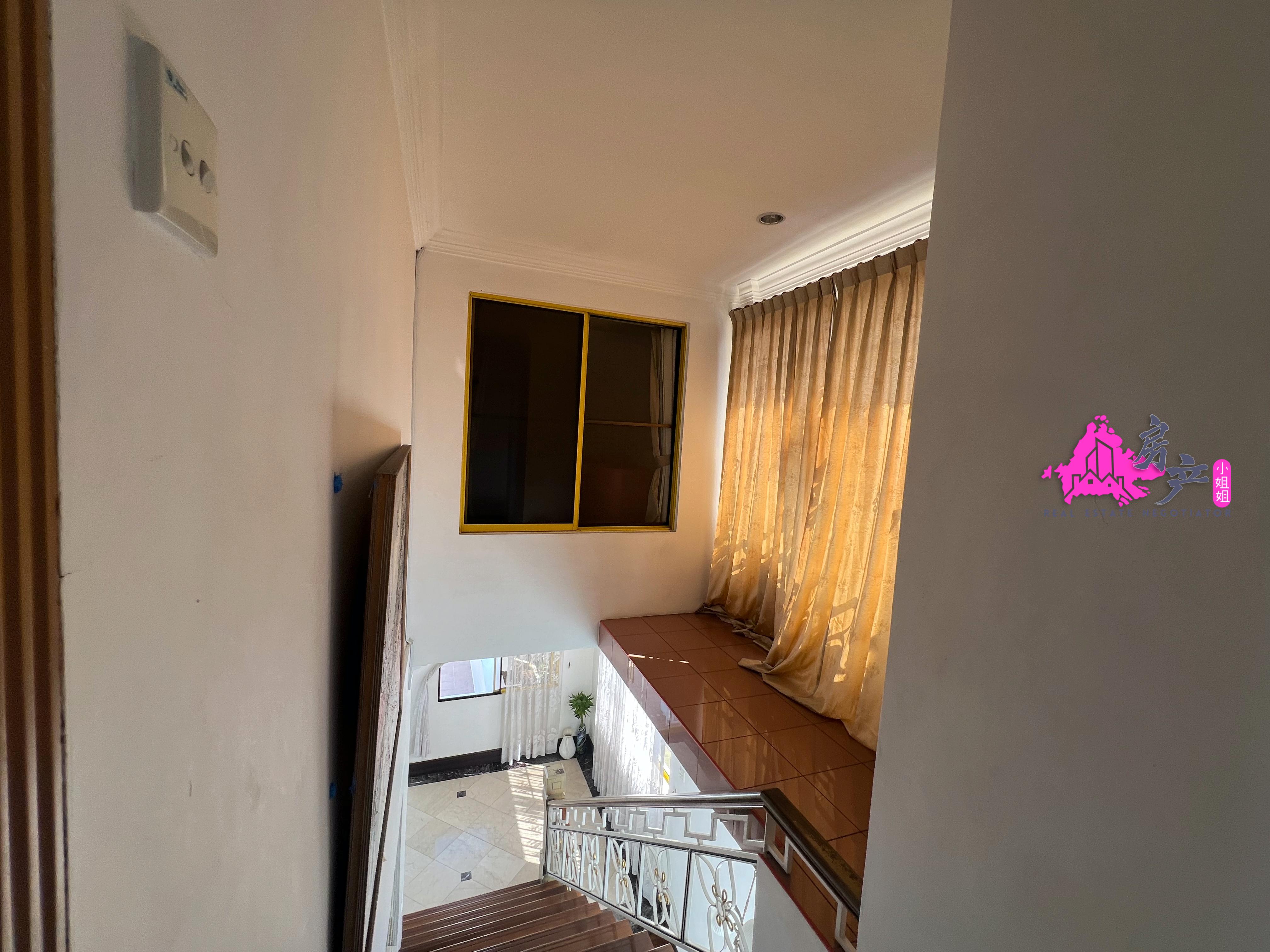 𝐓𝐀𝐌𝐀𝐍 𝐒𝐓𝐀𝐑𝐋𝐀𝐍𝐃 𝐏𝐄𝐍𝐀𝐌𝐏𝐀𝐍𝐆 𝐁𝐔𝐍𝐆𝐀𝐋𝐎𝐖 𝐊𝐎𝐓𝐀 𝐊𝐈𝐍𝐀𝐁𝐀𝐋𝐔 image