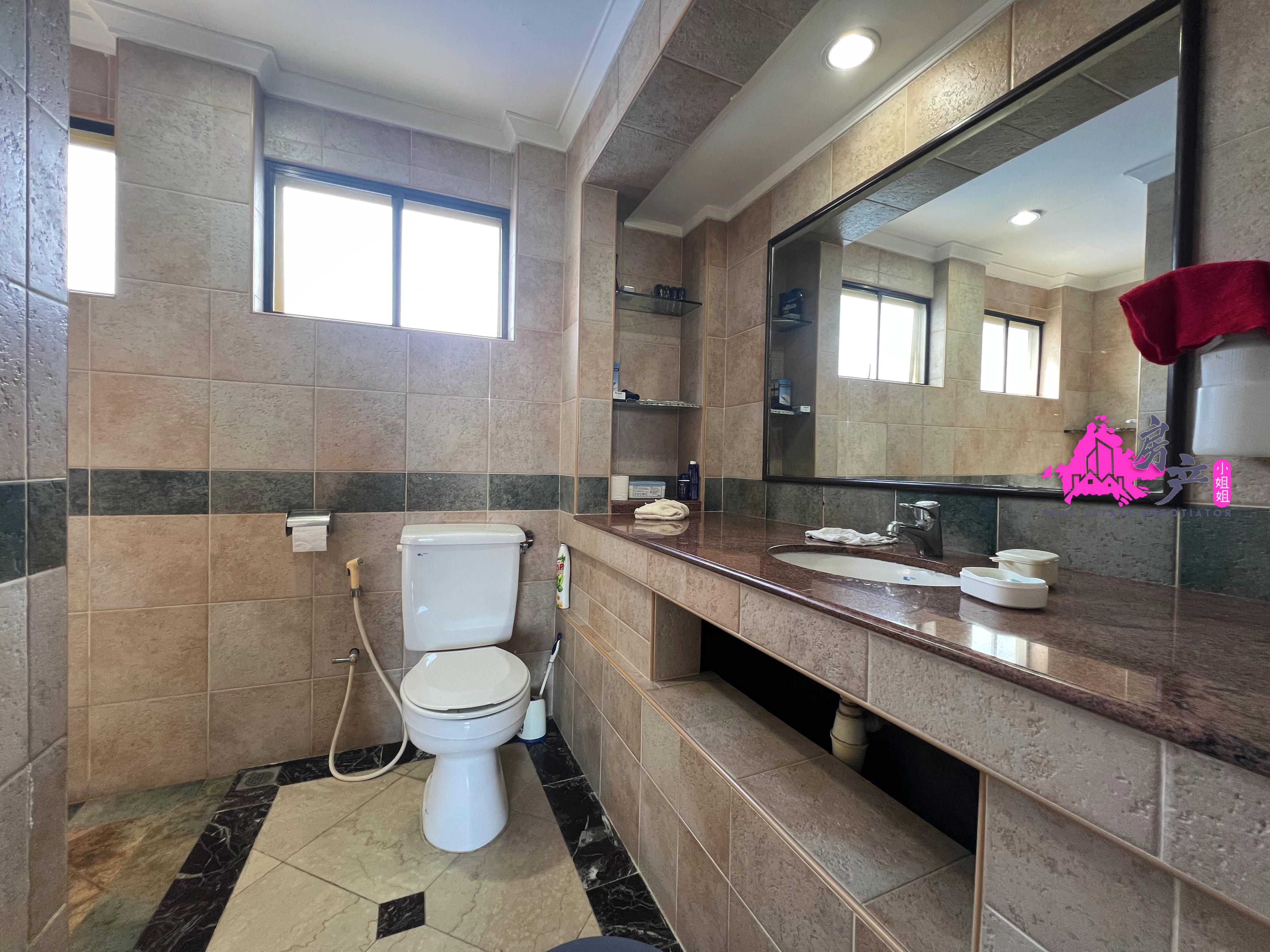 𝐓𝐀𝐌𝐀𝐍 𝐒𝐓𝐀𝐑𝐋𝐀𝐍𝐃 𝐏𝐄𝐍𝐀𝐌𝐏𝐀𝐍𝐆 𝐁𝐔𝐍𝐆𝐀𝐋𝐎𝐖 𝐊𝐎𝐓𝐀 𝐊𝐈𝐍𝐀𝐁𝐀𝐋𝐔 image