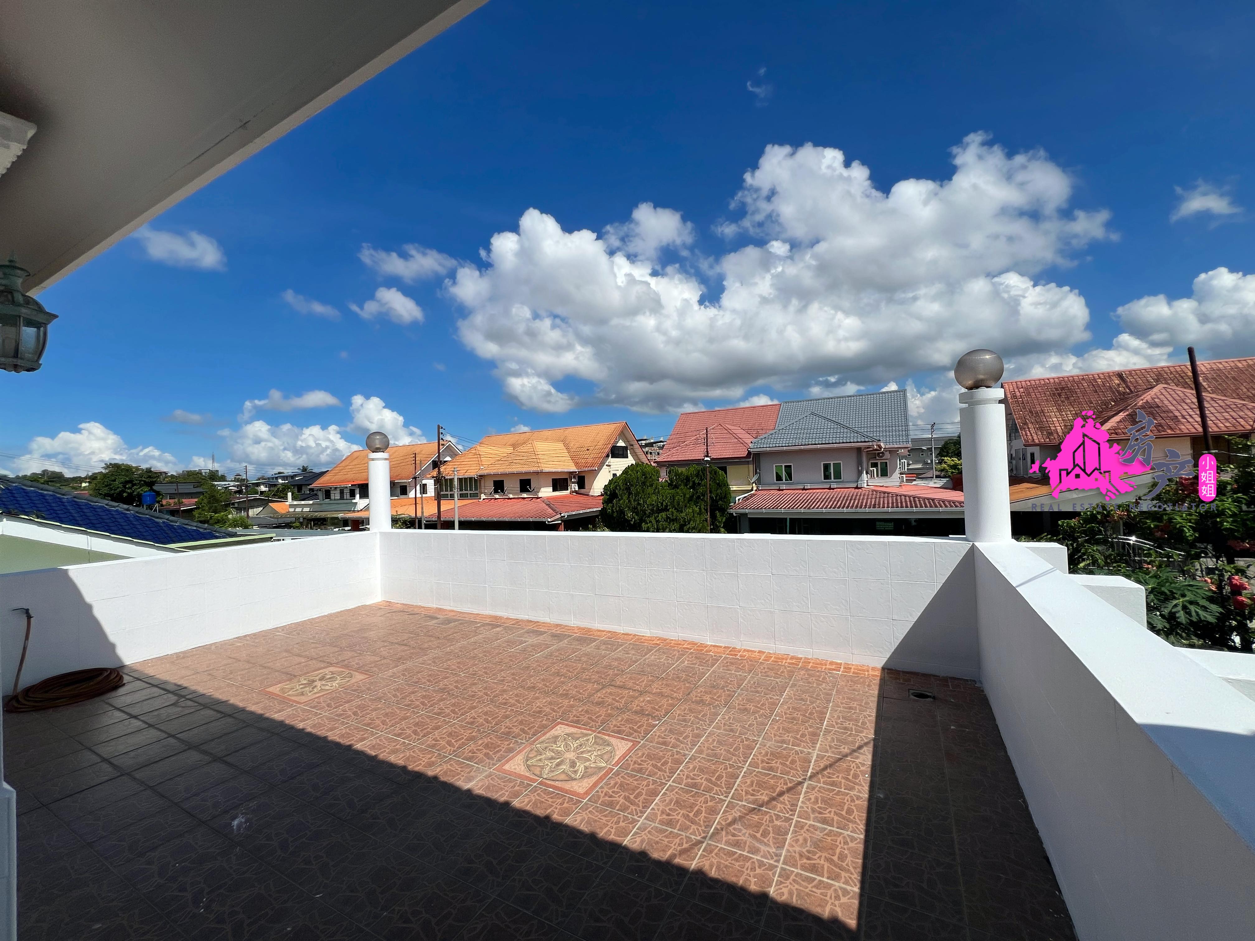 𝐓𝐀𝐌𝐀𝐍 𝐒𝐓𝐀𝐑𝐋𝐀𝐍𝐃 𝐏𝐄𝐍𝐀𝐌𝐏𝐀𝐍𝐆 𝐁𝐔𝐍𝐆𝐀𝐋𝐎𝐖 𝐊𝐎𝐓𝐀 𝐊𝐈𝐍𝐀𝐁𝐀𝐋𝐔 image