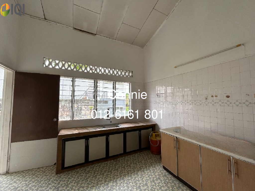 DOUBLE STOREY BUNGALOW @ JLN DATO KLANA, LAKE GARDEN image