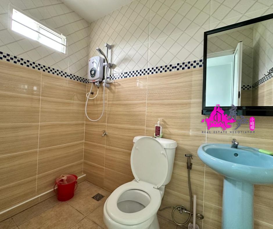 Taman Albion Menggatal | 2-Storey | Intermediate | Kota Kinabalu image