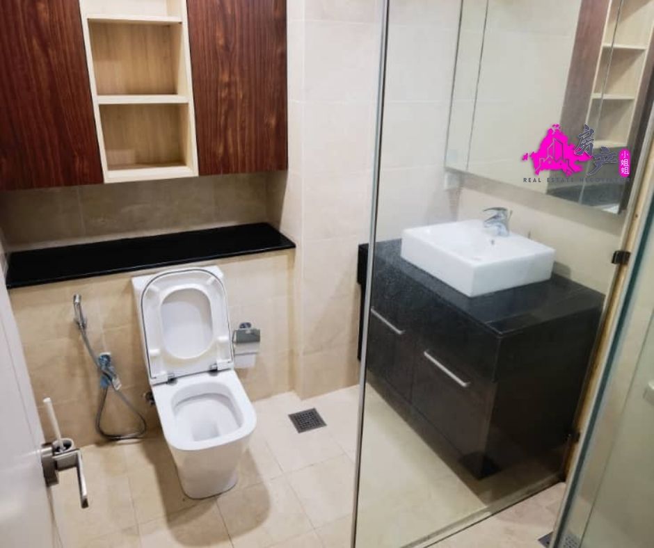 Jesselton Residences | Facing Sea | Mountain view | Fully Furnished | Kota Kinabalu image