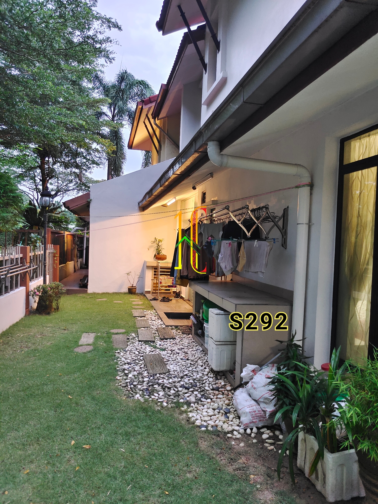 Glenmarie Cove image