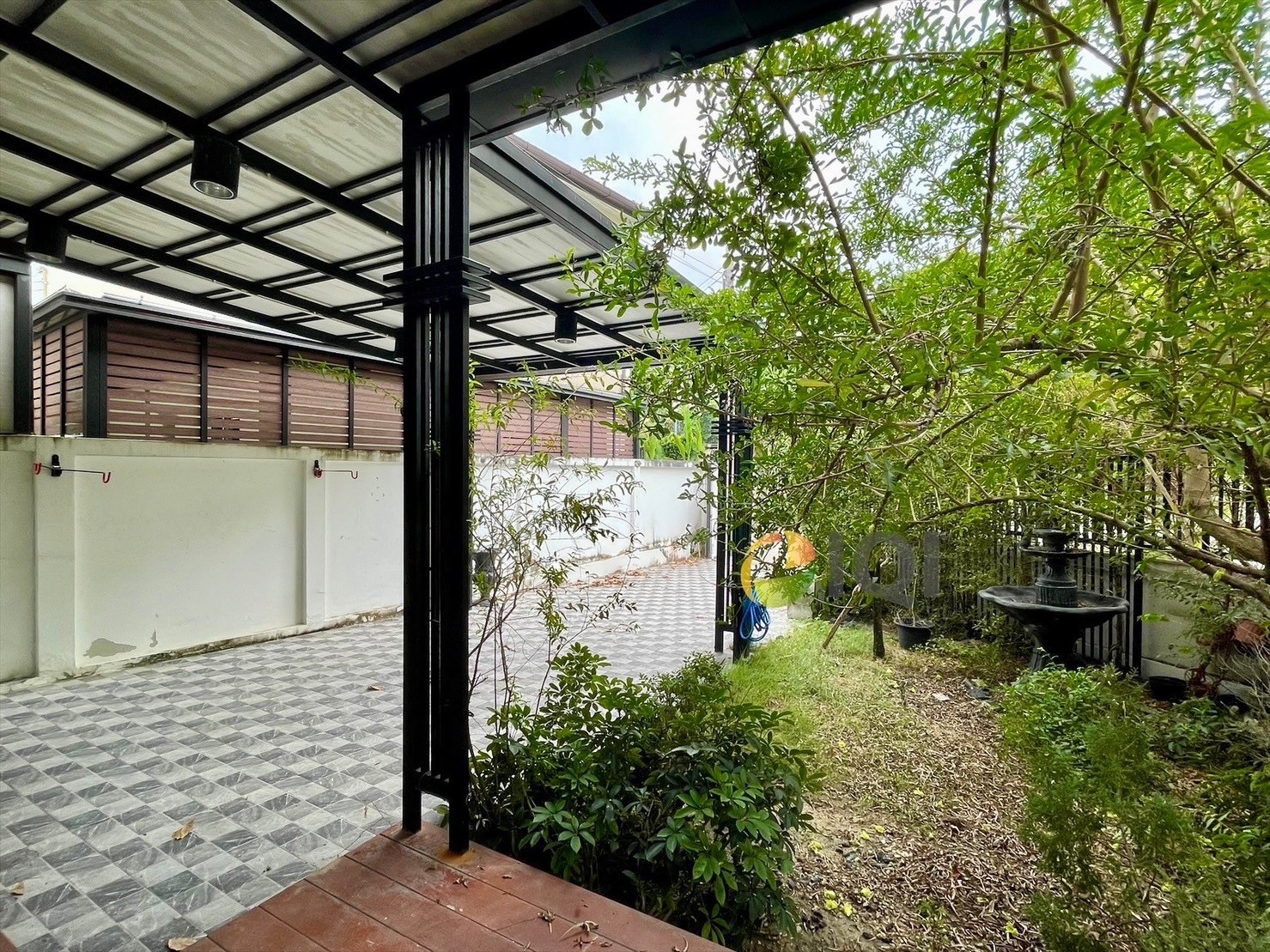 2-story detached house for sale in Soi Nawamin 24 near The Mall Bangkapi. image