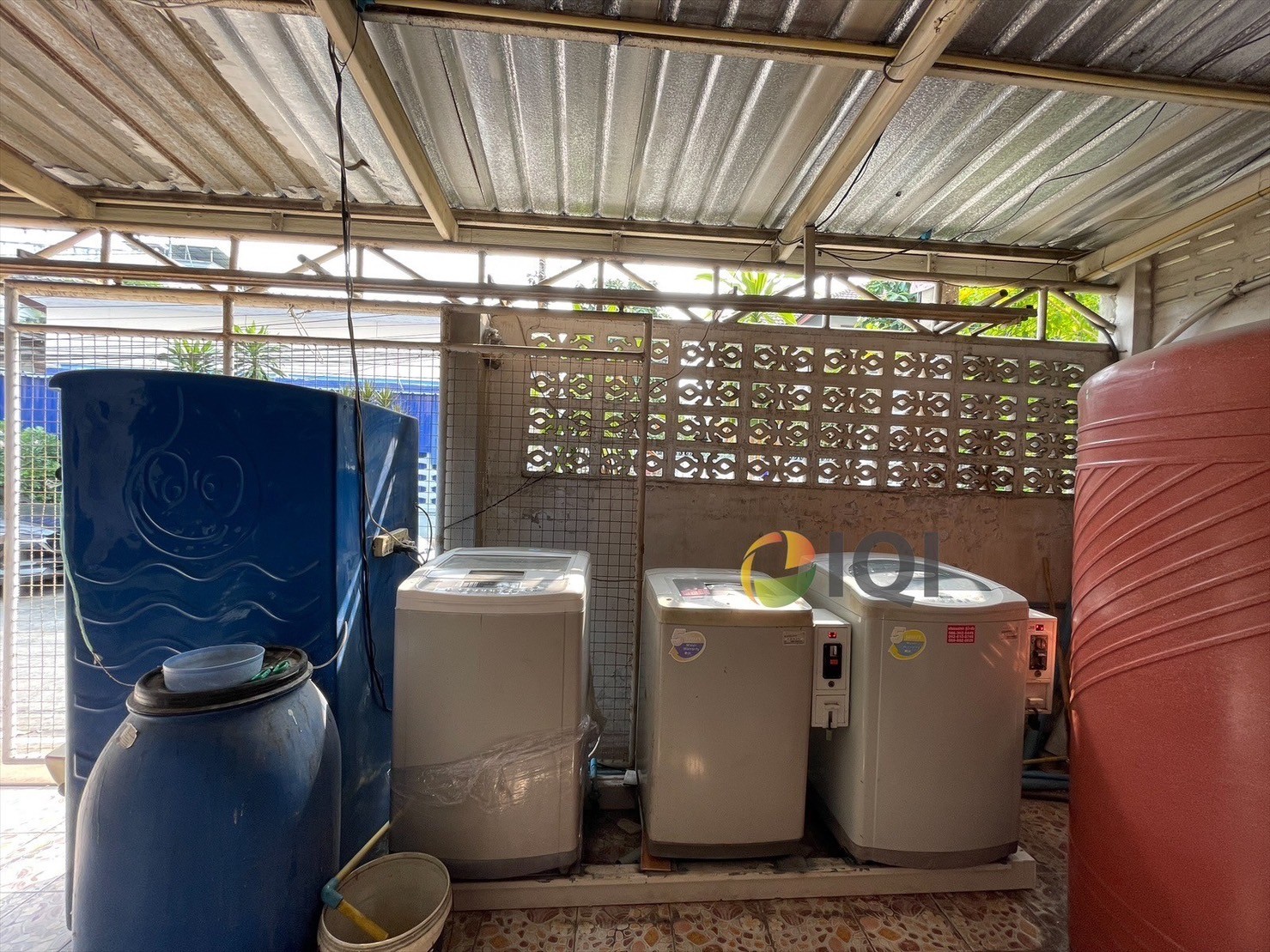 Apartment for sale in Soi Thetsaban Bang Pu 43,  from the BTS sai luad station only 200 meters image