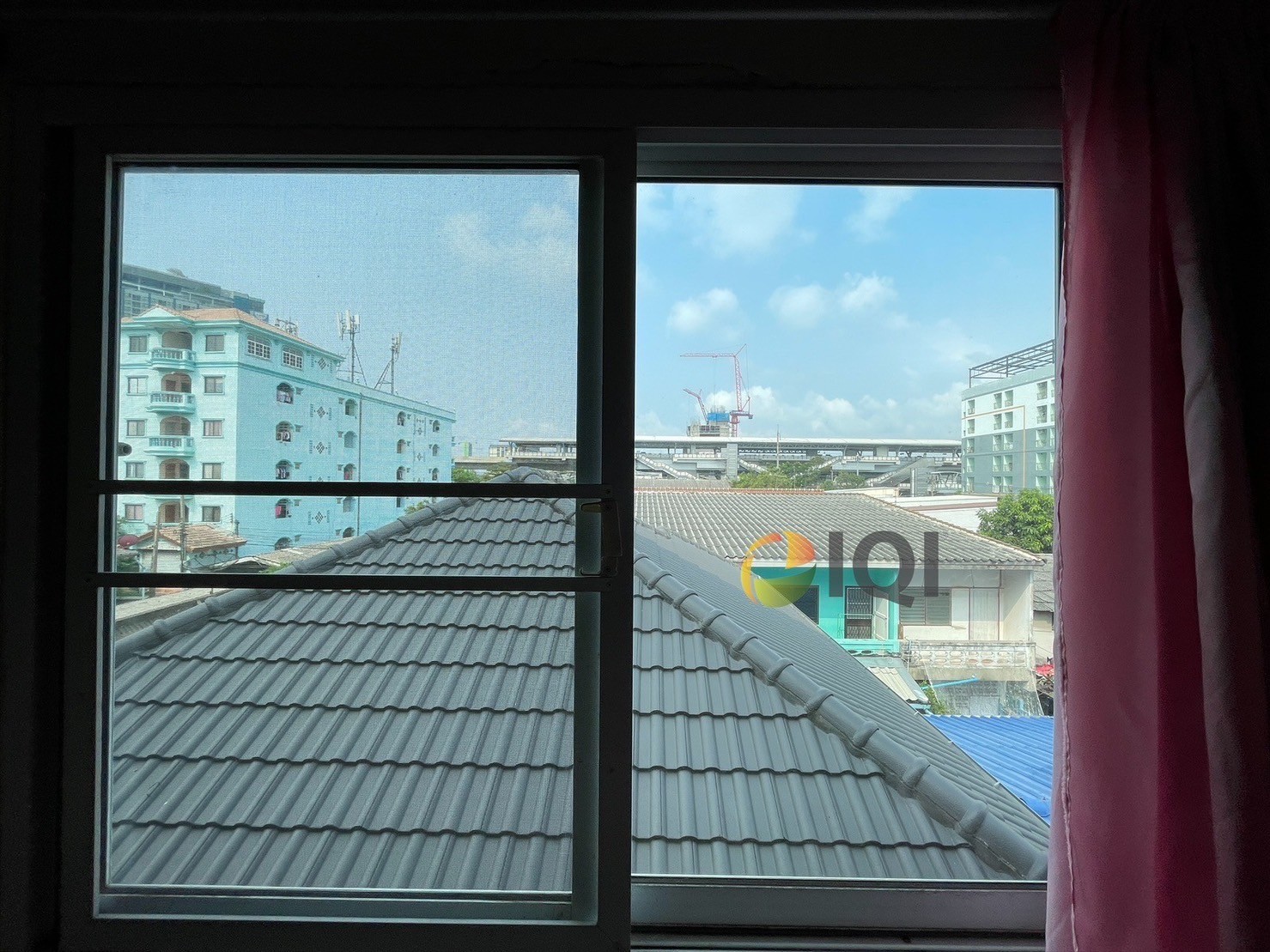 Apartment for sale in Soi Thetsaban Bang Pu 43,  from the BTS sai luad station only 200 meters image