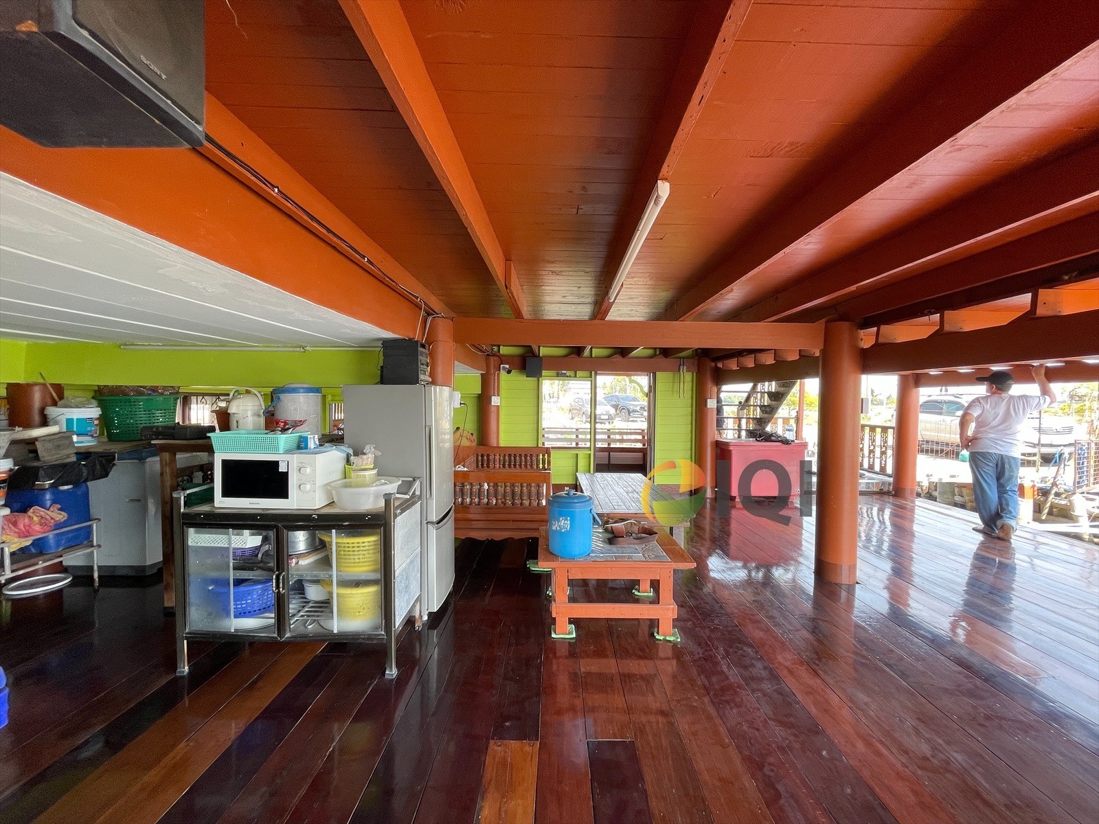 Land for sale with building It is a vacation home with a sea bass pond around the house.  For sale 7,000,000 baht Phra Samut Chedi District Samut Prakan Province image