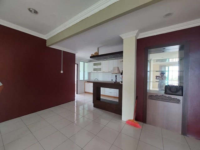 Eden Heights Condominium photo
