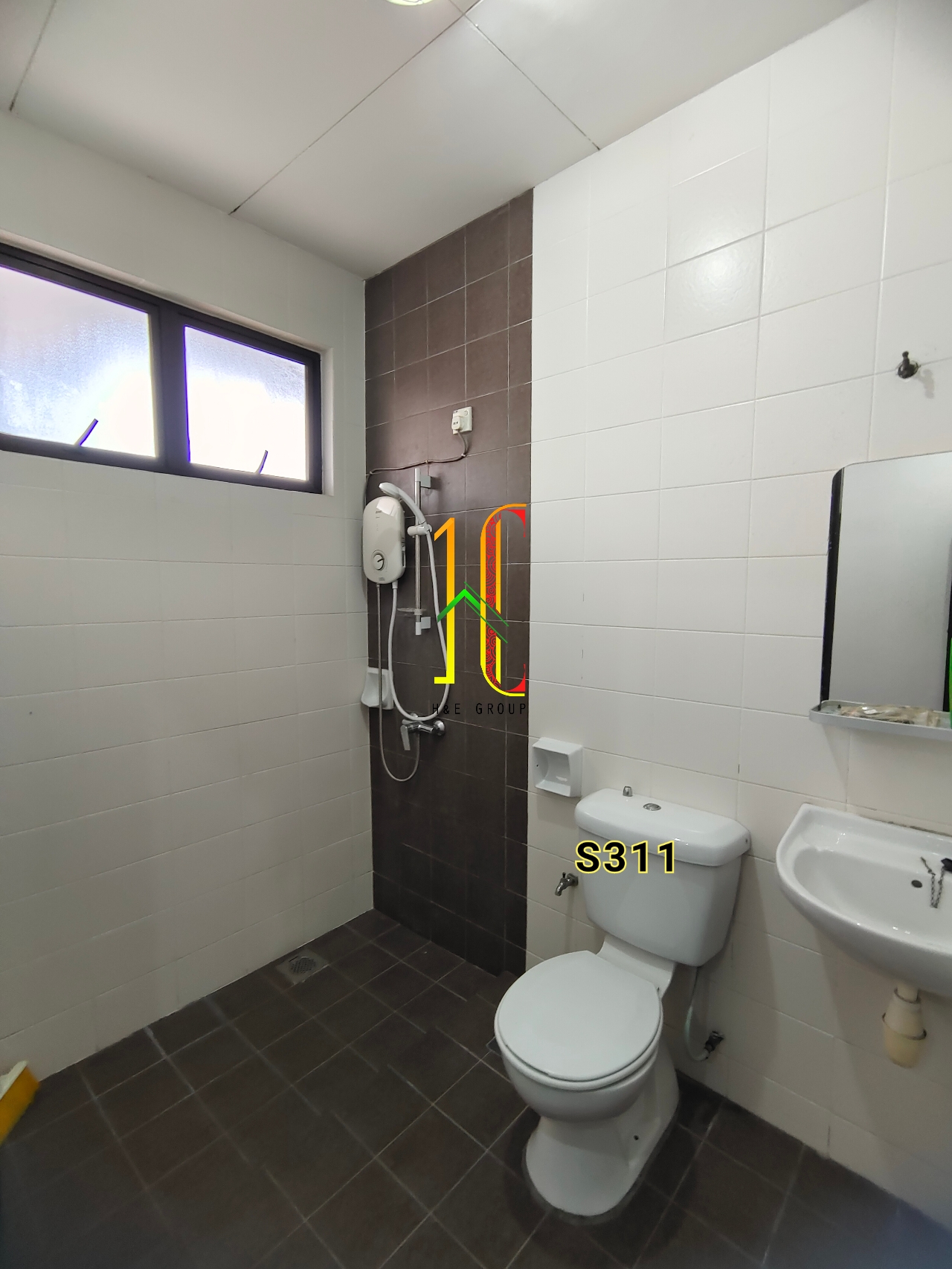 Glenmarie Cove image