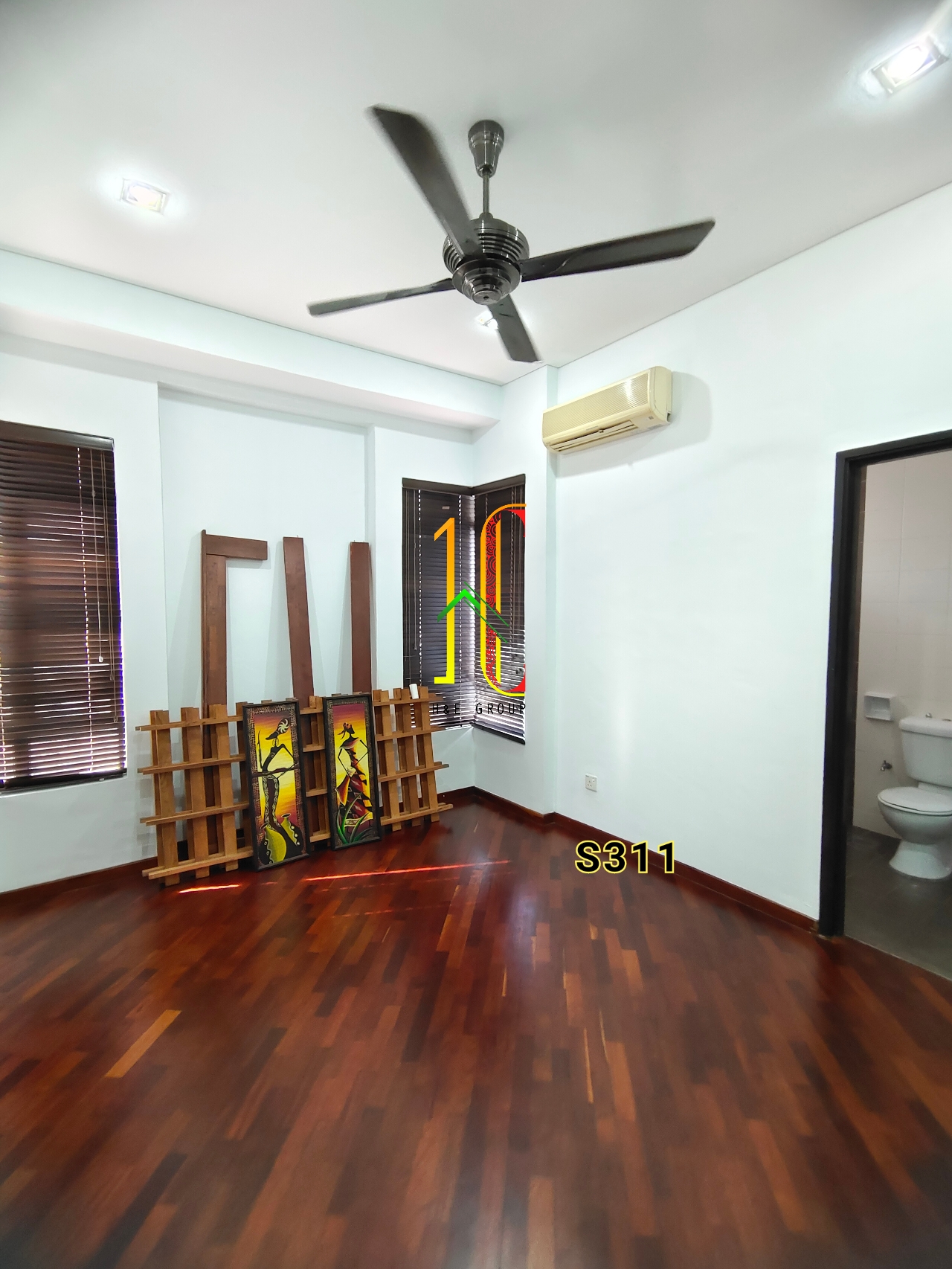 Glenmarie Cove image