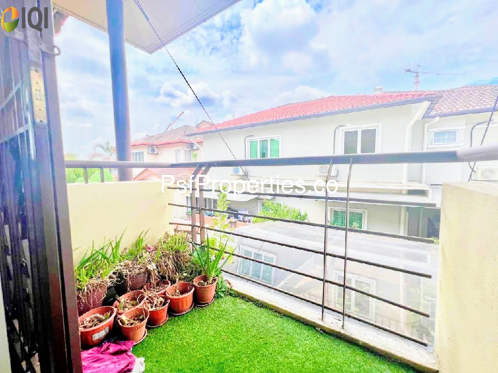 Bukit Jelutong image