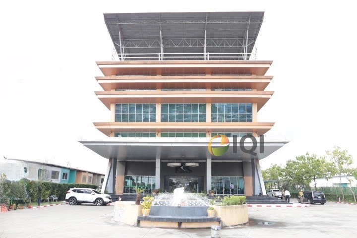 Empty land for sale with buildings 6-0-5 rai, Bang Bua Thong, Nonthaburi image