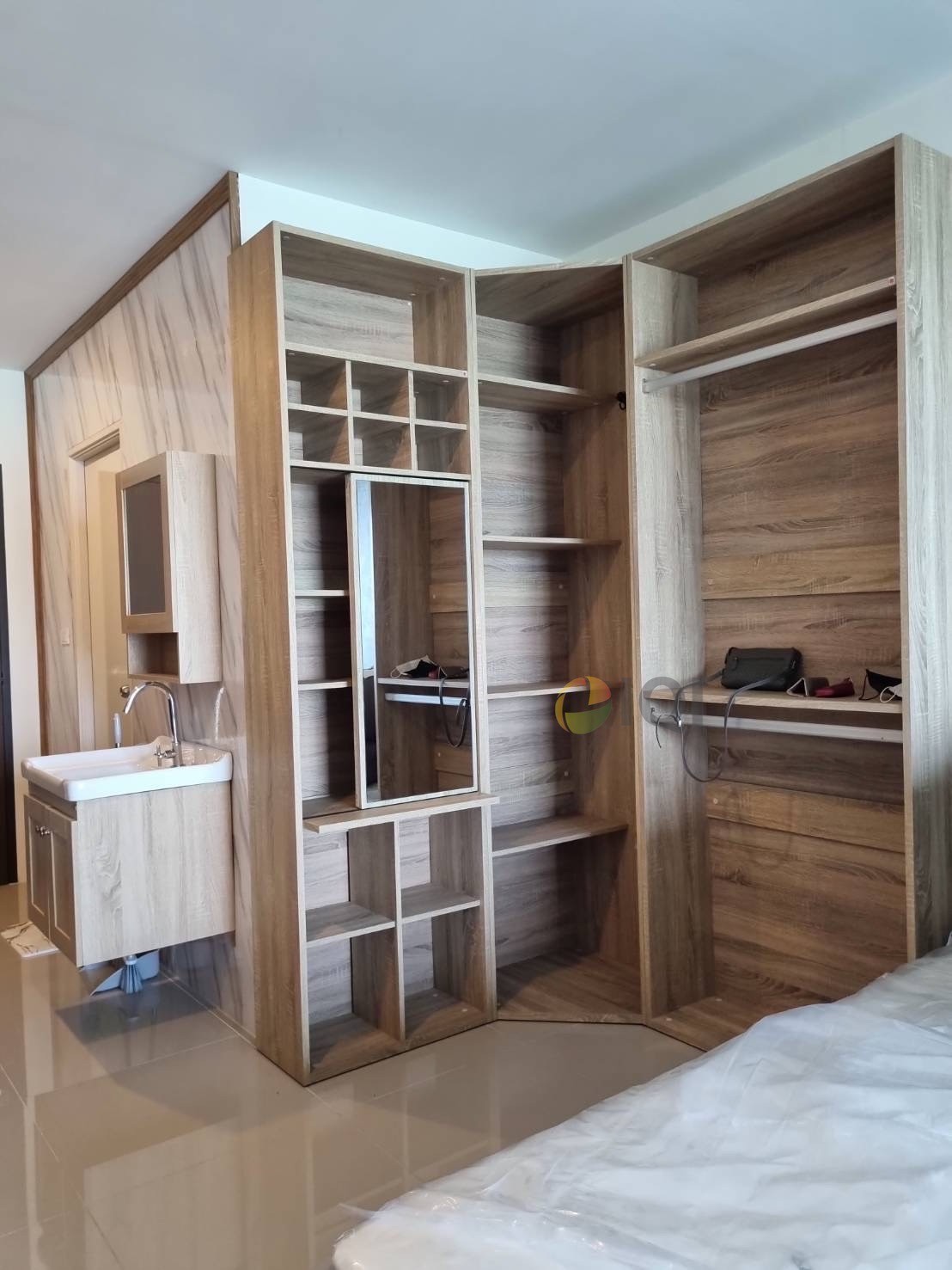 Condo for sale: Asakan Place Srinakarin, next to the main road Srinakarin-Phatthanakan, near 3 BTS lines. image