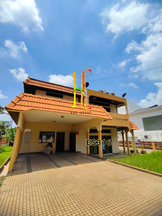 Jalan Batu Tiga image