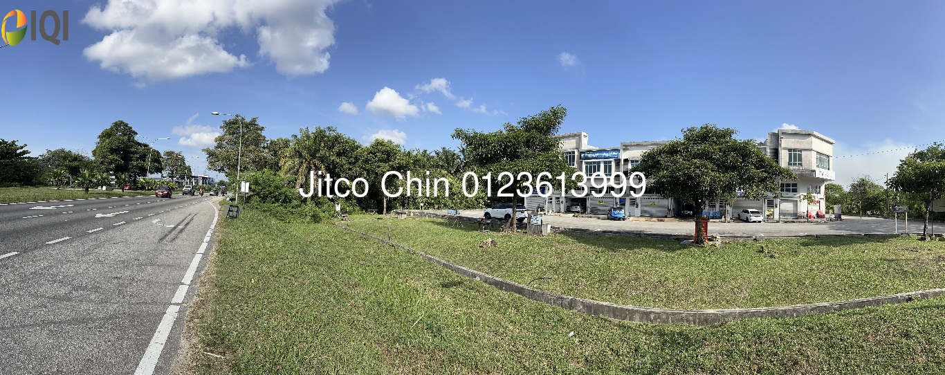 Jalan Gambang Bt 8 Kuantan main road commercial land for sale image