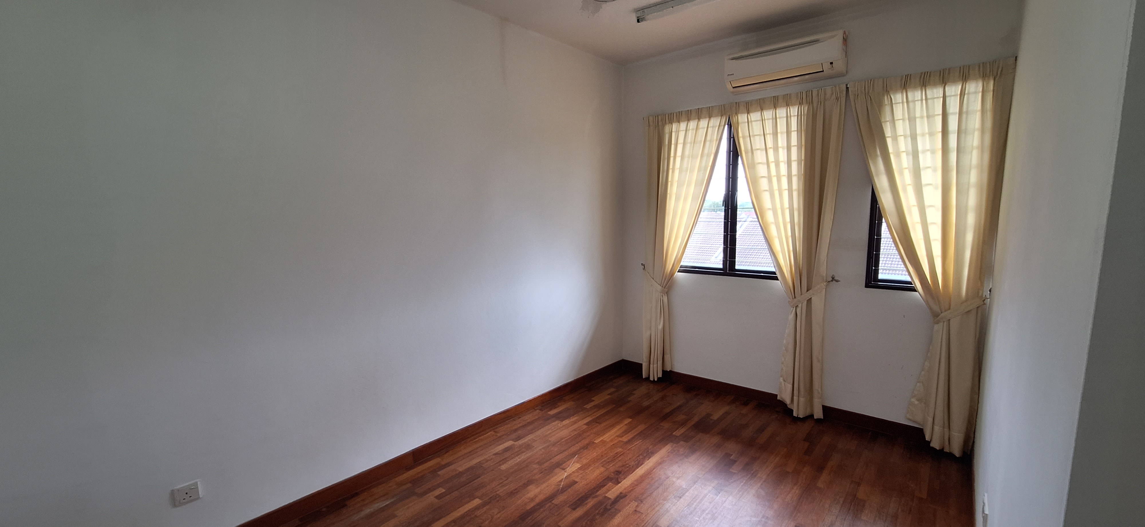 Semi-D @ Sutera Residences image