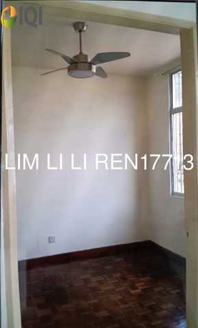 COUNTRY HEIGHT APARTMENT PH II photo