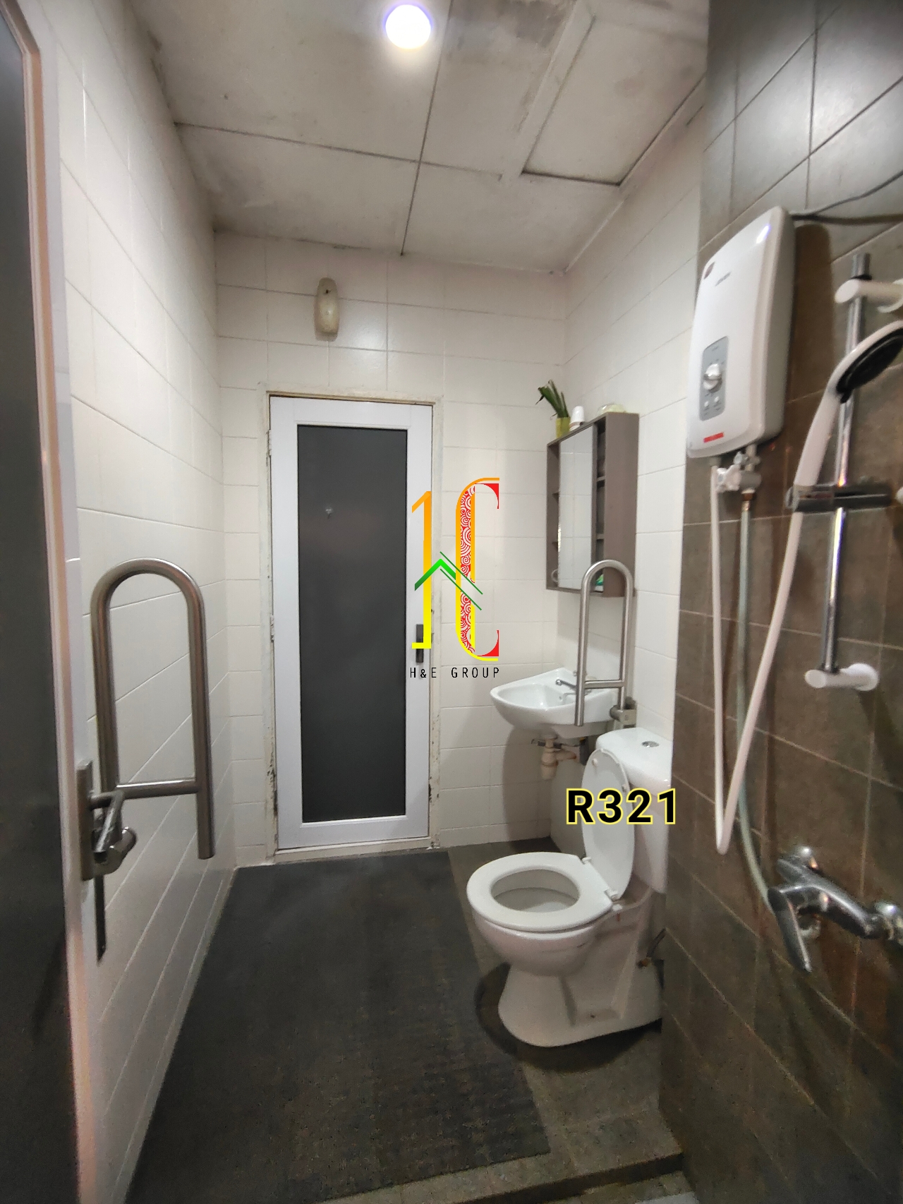 Glenmarie Cove image