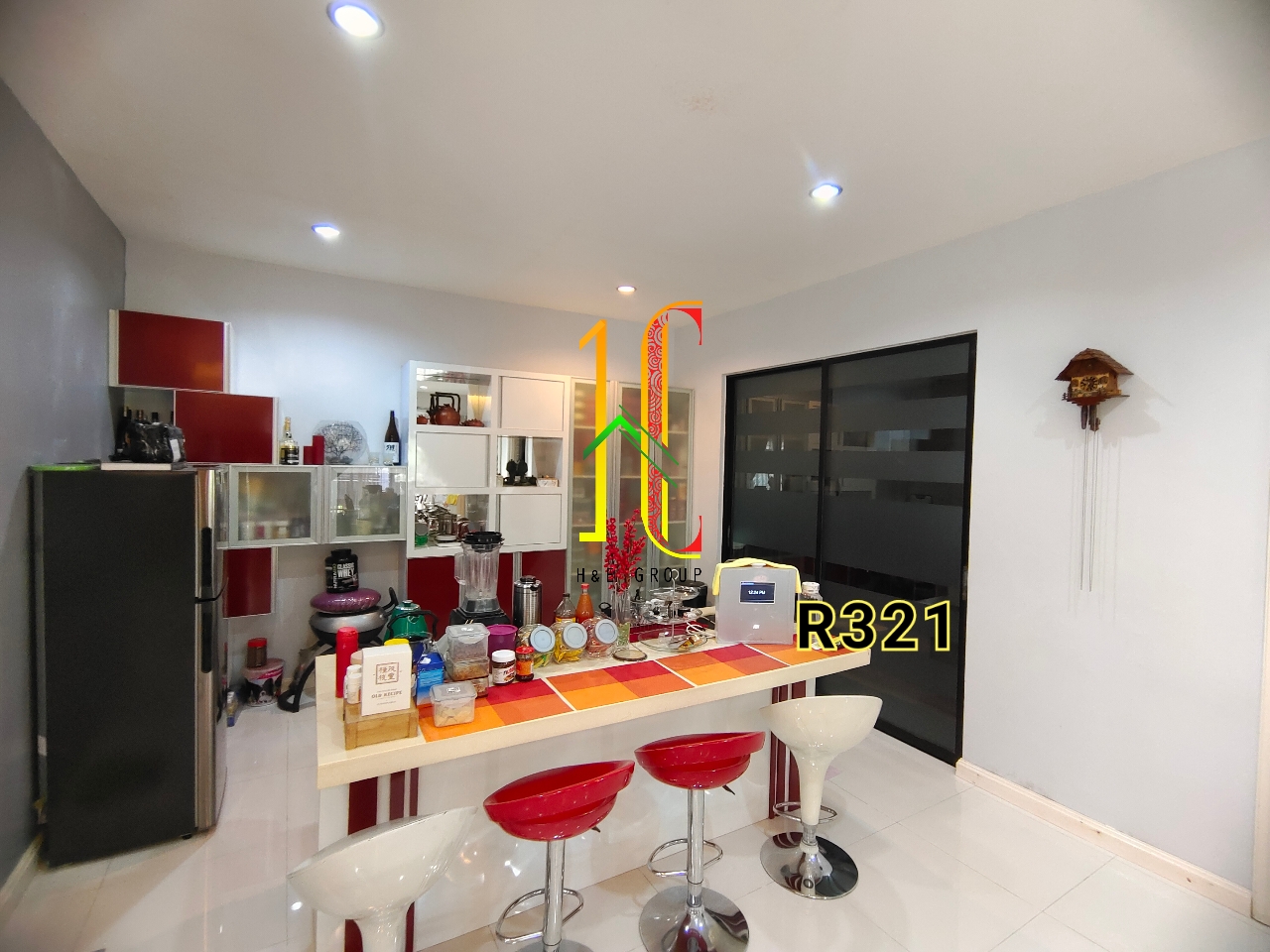 Glenmarie Cove image