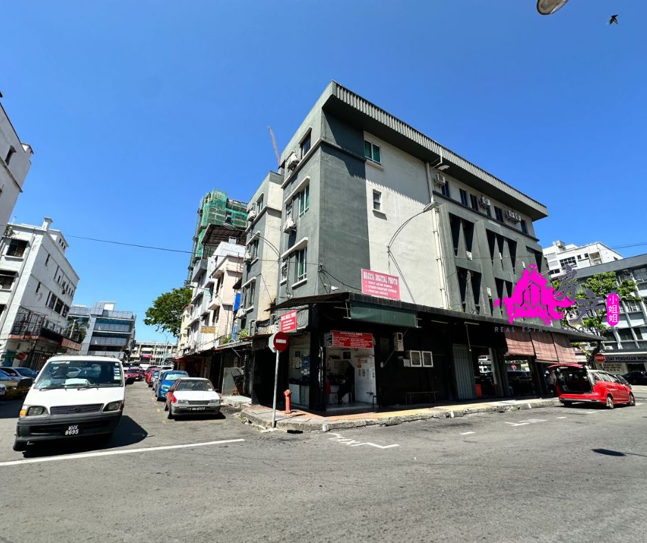 4 Storey Corner Shoplot Kampung air KK city Budget Hotel image