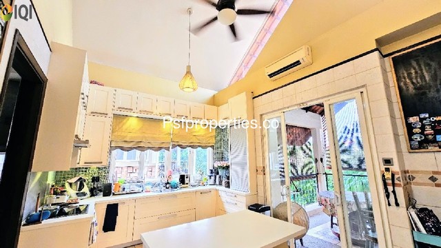 Bukit Jelutong image