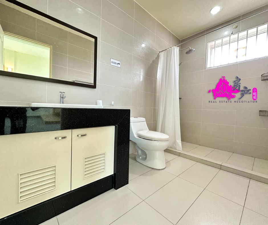 3 Storey Semi Detached Taman Likas Jaya Kota Kinabalu image