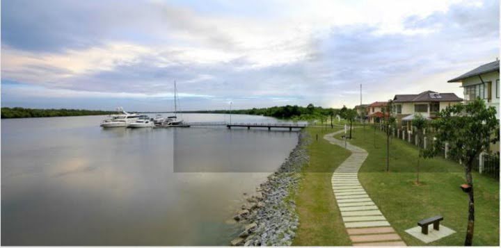 Glenmarie Cove image