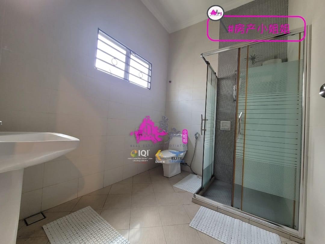 GATED GUARDED KINGFISHER SULAMAN 2.5 STRY LINKED BUNGALOW image