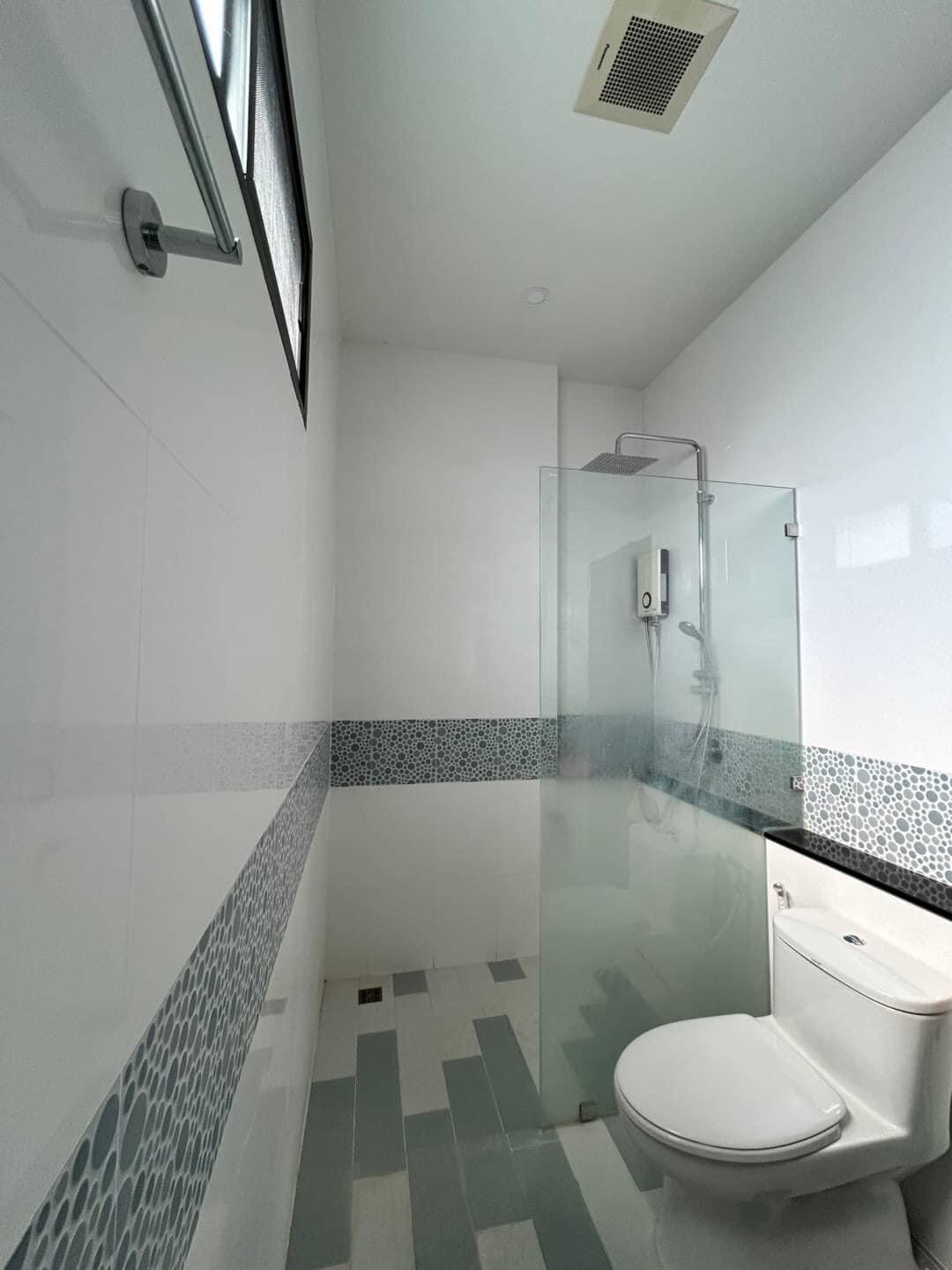 House for sale, own build, 2-story detached house, modern style, Lat Phrao 101 image