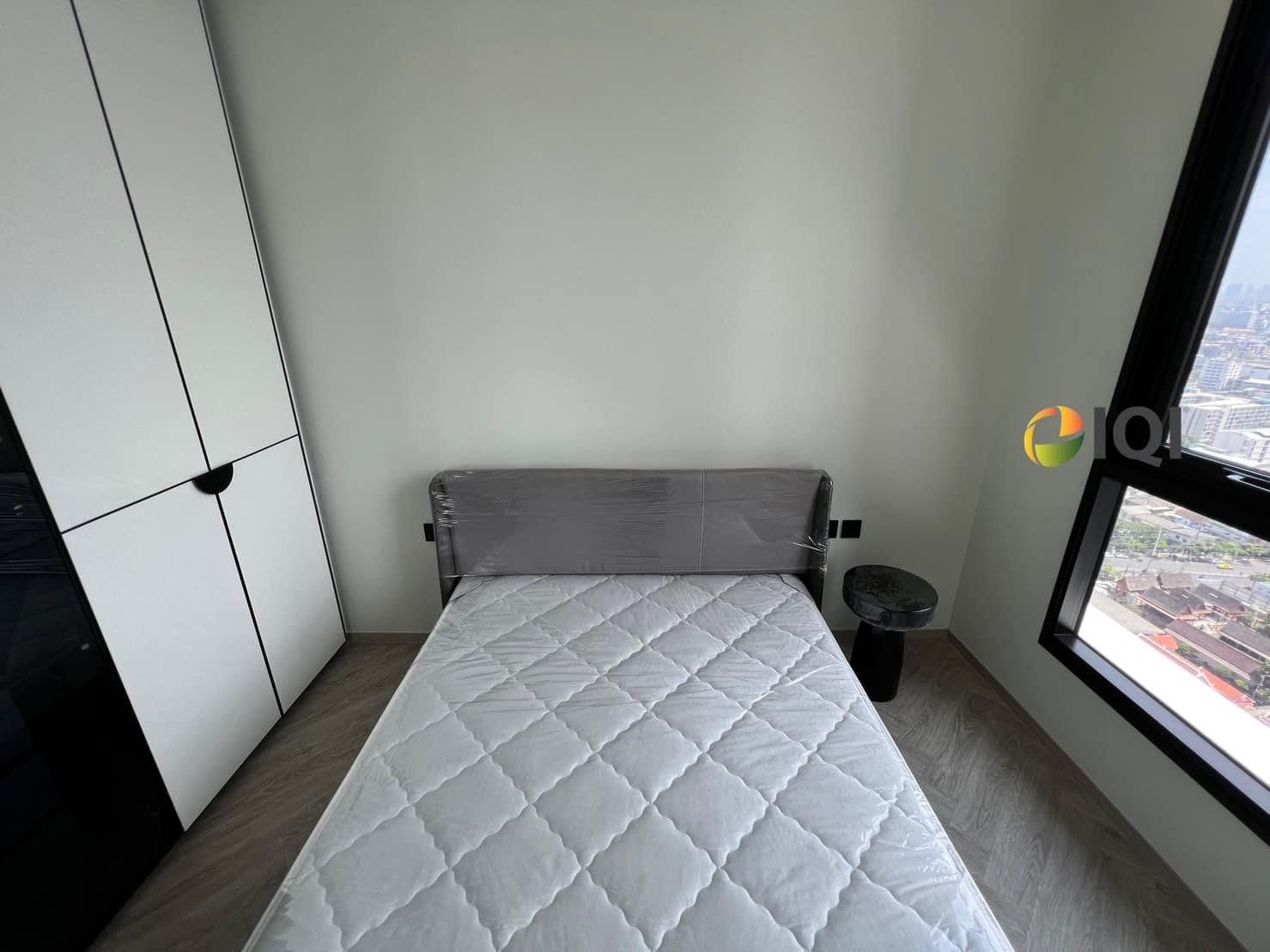 2 bedrooms for rent in thailand near river Chapter Charoennakhorn-Riverside image