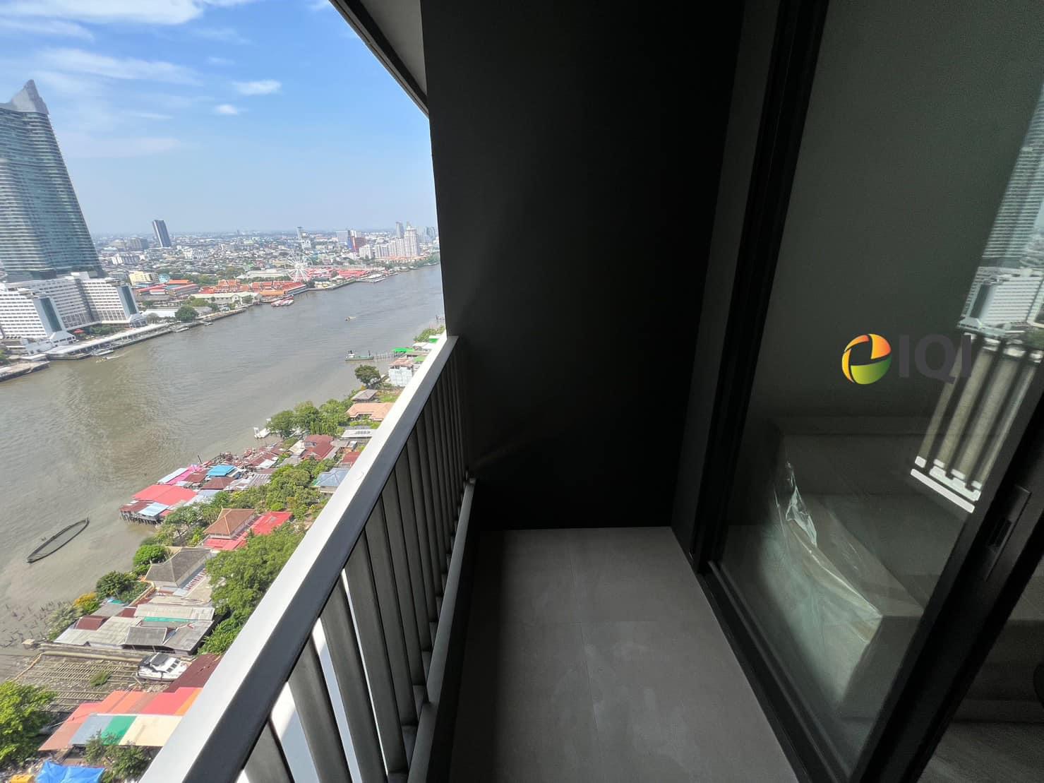 2 bedrooms for rent in thailand near river Chapter Charoennakhorn-Riverside image