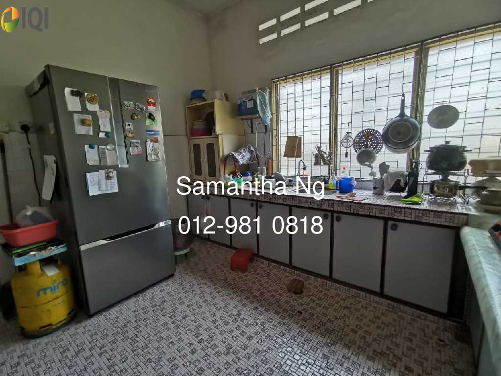 Alor Akar Double Storey Corner Lot for Sale image
