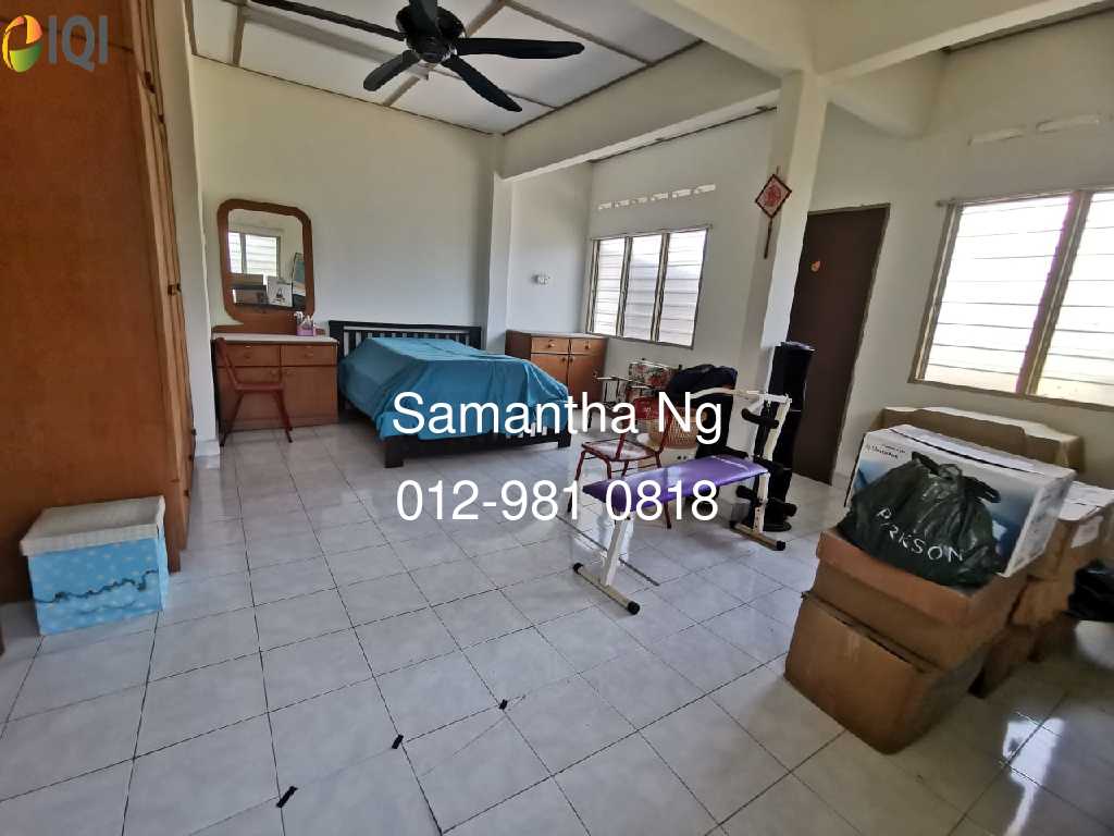 Alor Akar Double Storey Corner Lot for Sale image