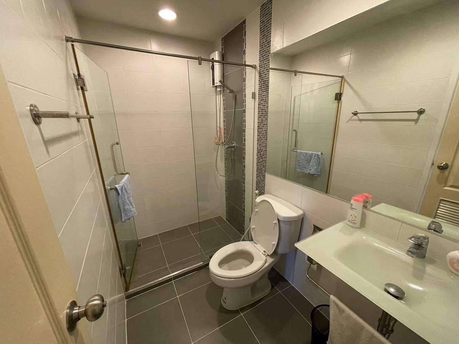 For sale 2 bed 2 bath Chambers Ramintra image