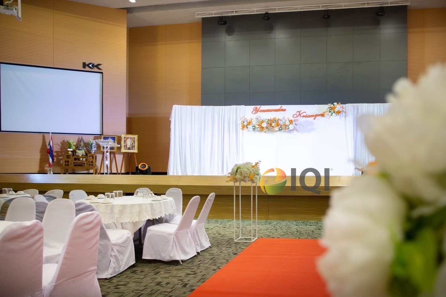 OFFICE FOR RENT KK CITY building image