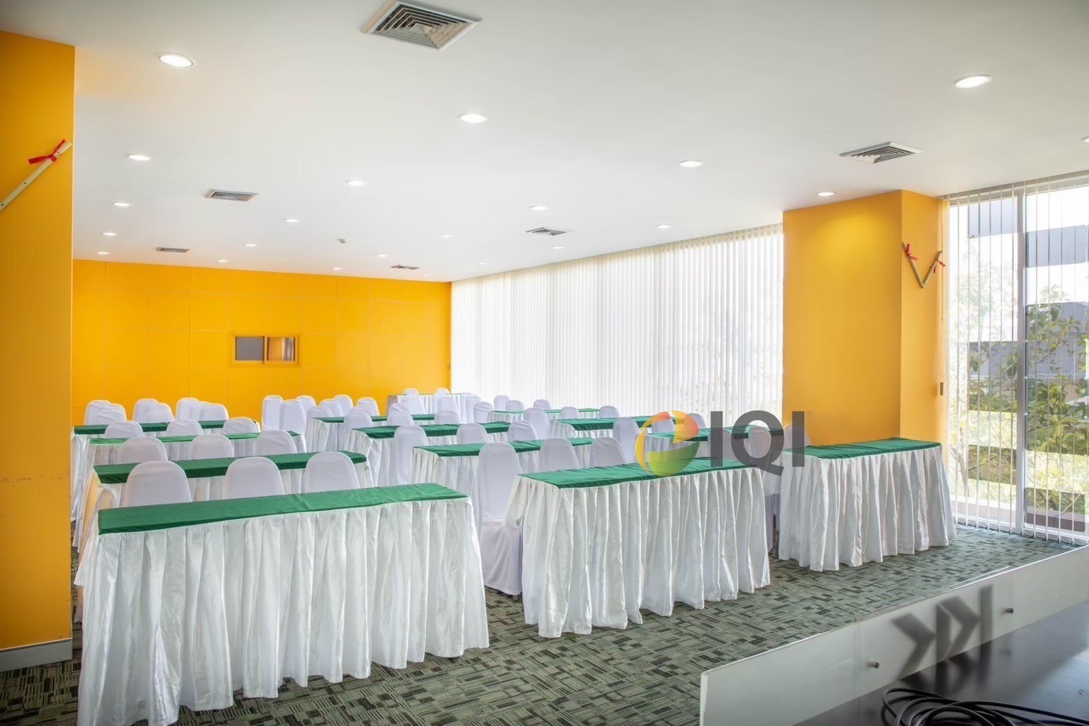 OFFICE FOR RENT KK CITY building image